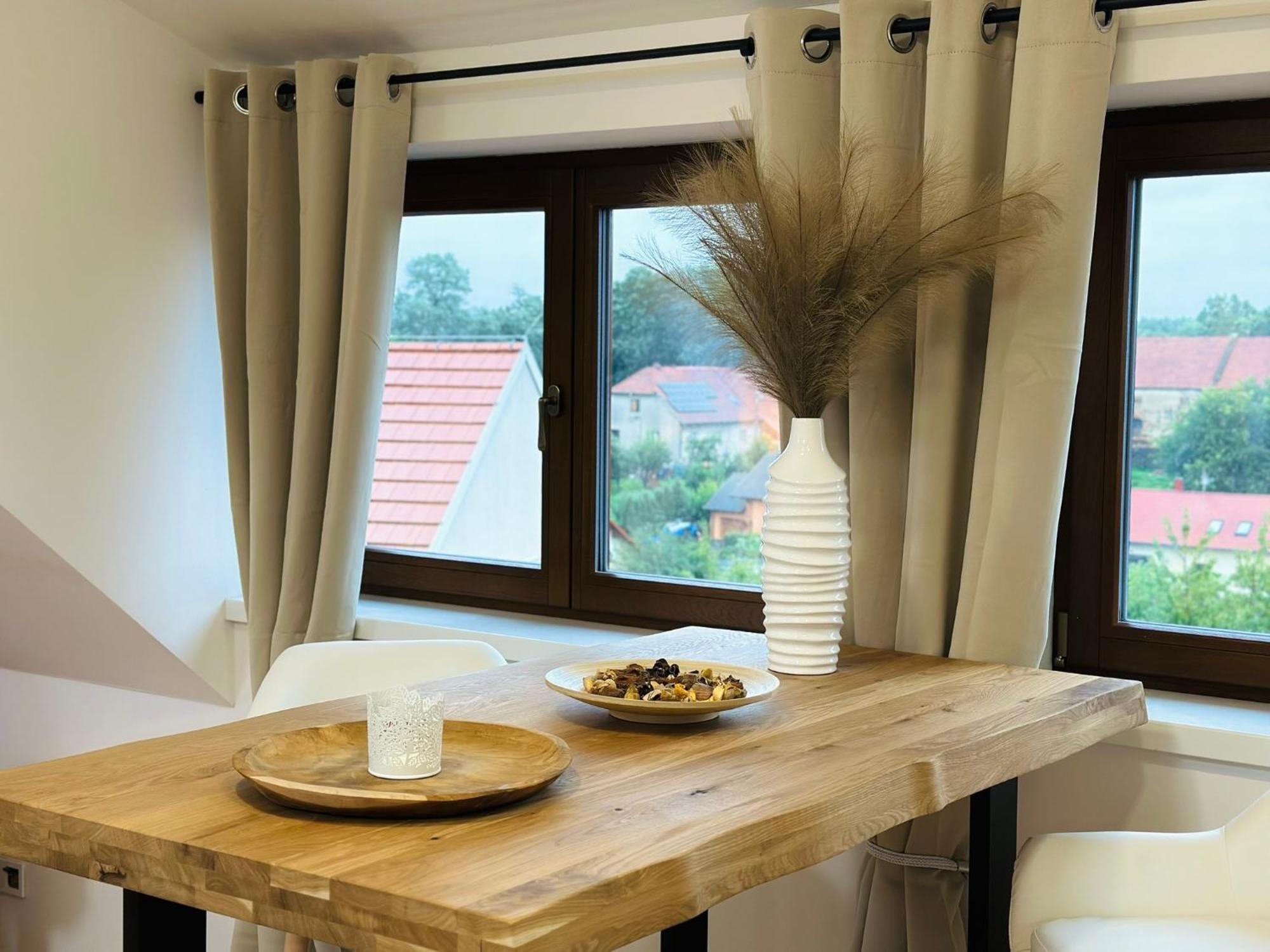Studio Kralovice Apartment Prag Dış mekan fotoğraf