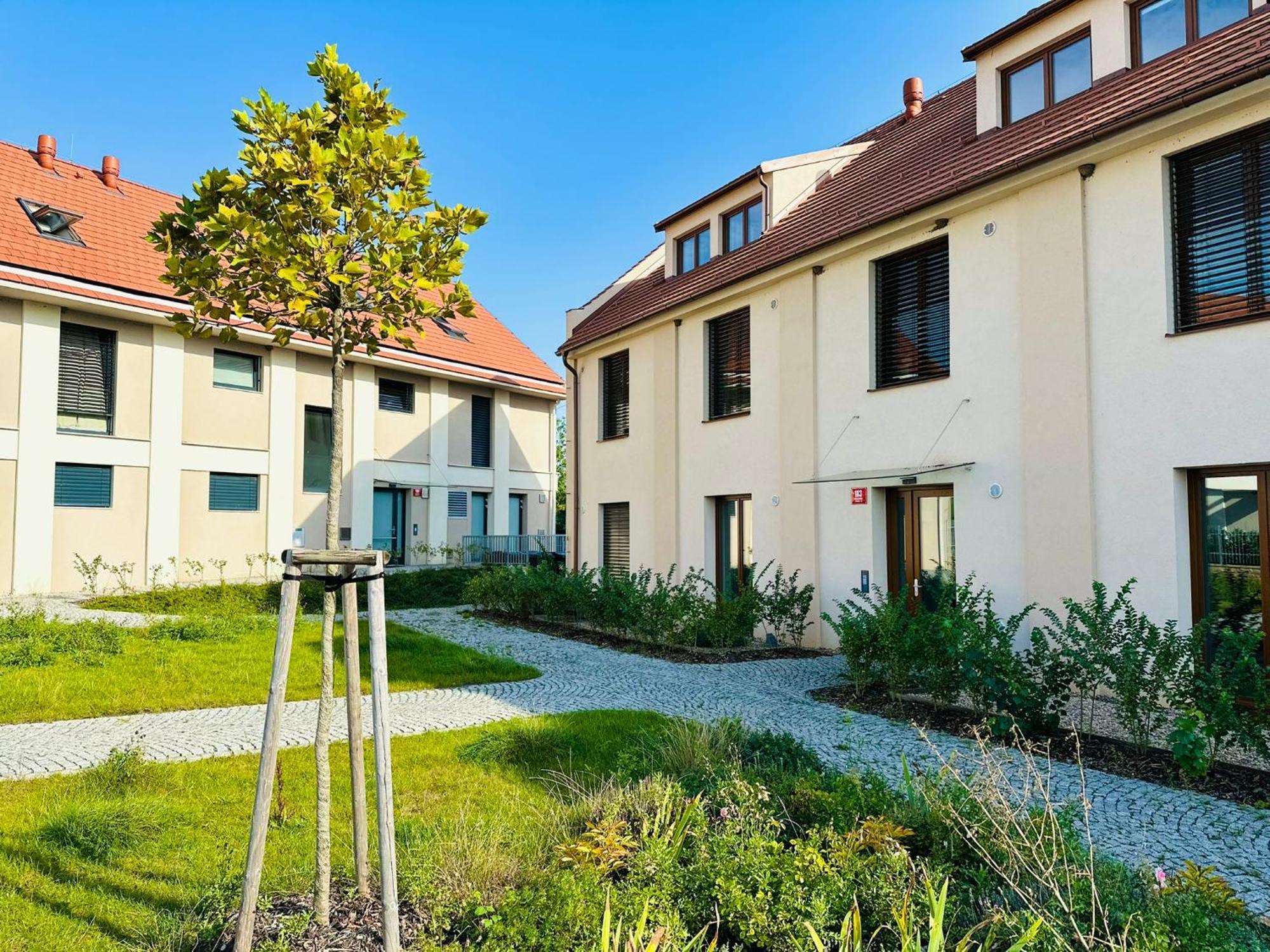 Studio Kralovice Apartment Prag Dış mekan fotoğraf